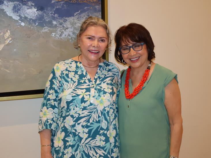 La pintora María José Luna presenta su obra ´Abstracto´