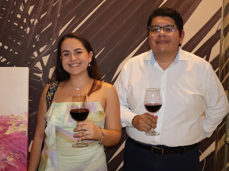 La pintora María José Luna presenta su obra ´Abstracto´