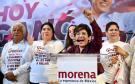 Rosa María Hernández Espejo celebra triunfo en las urnas en el Zócalo de Veracruz | VIDEO