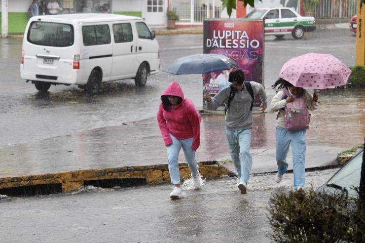 Toma precauciones, este es el horario más probable para que llueva hoy en Xalapa