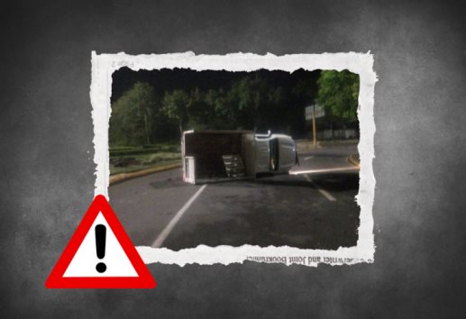 Camioneta vuelca frente al Velódromo de Xalapa, en plena madrugada
