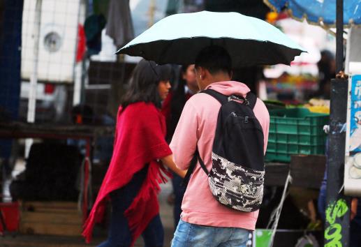 Onda Tropical 2 viene con lluvias y tormentas eléctricas, aquí el clima en Coatzacoalcos