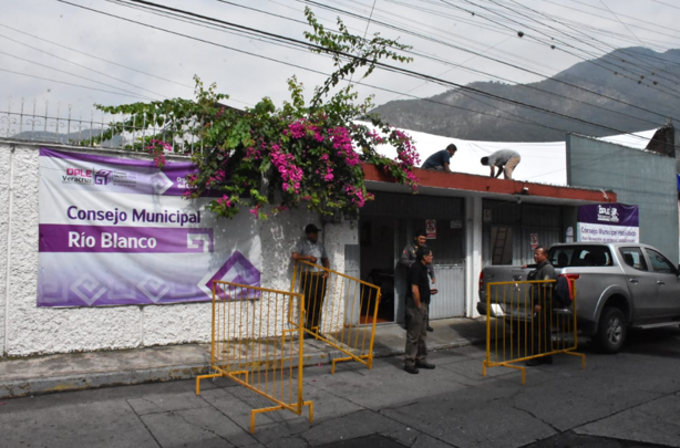 Inicia recuento de votos en Camerino Z. Mendoza y Río Blanco