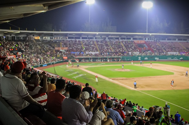 ¡Pierde El Águila en juego de 22 carreras!
