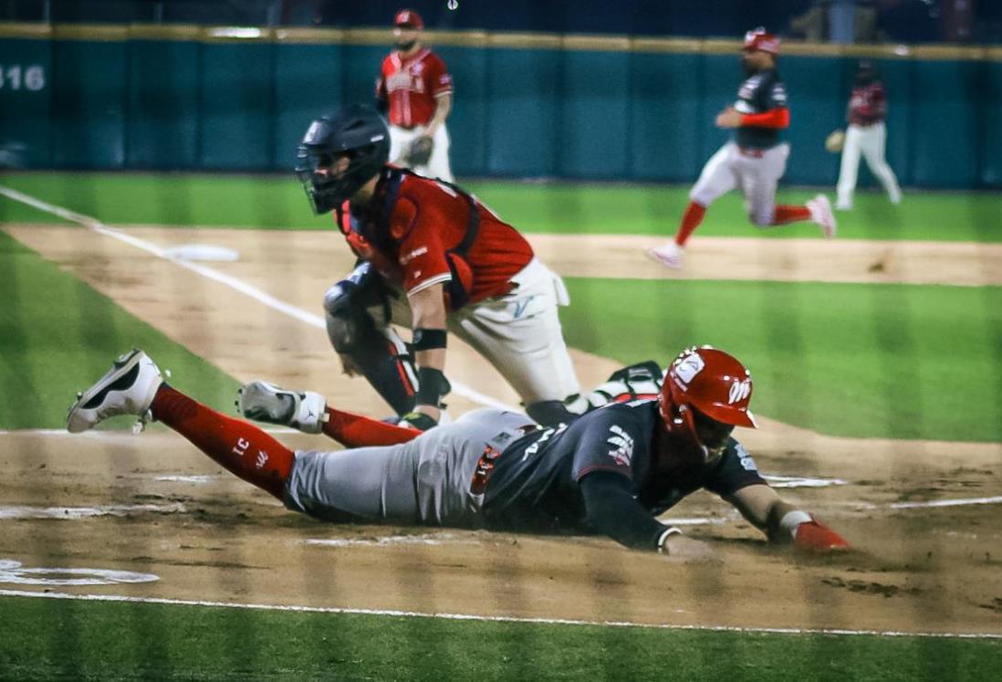¡Pierde El Águila en juego de 22 carreras!