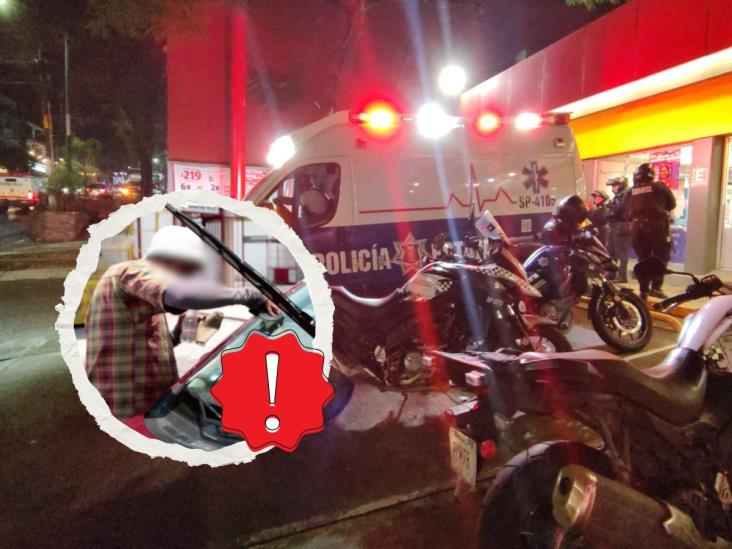 Apuñalan a limpiaparabrisas en Xalapa; habrían sido sus colegas