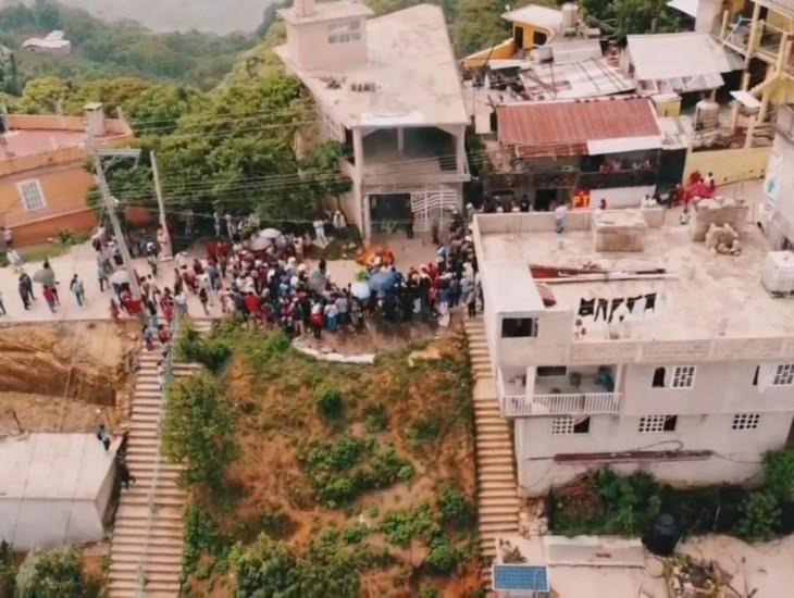 También en Mecatlán, se desata violencia poselectoral: ¡quemaron boletas! (+VIDEO)