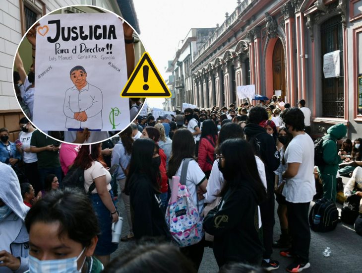 Toman la Prepa Juárez en Xalapa, por segundo día; exigen reinstalar a director  (+VIDEO) 