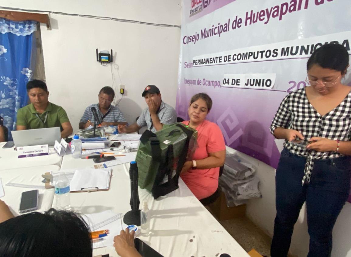 Entregas de constancias en Carranza, Oluta y San Juan, sin contratiempos