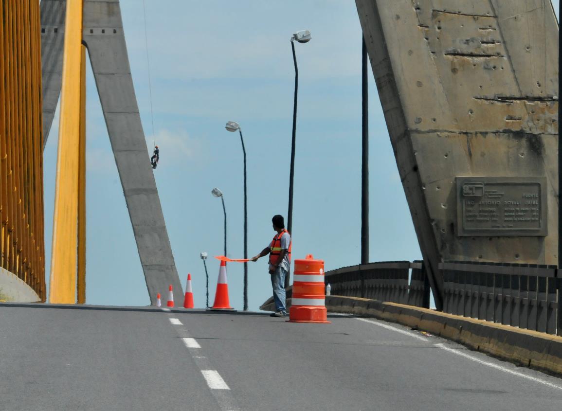 Puente Coatzacoalcos ll también registró embotellamientos: hacen importante llamado