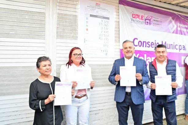 Daniela Griego recibe constancia de mayoría, como presidenta municipal electa de Xalapa