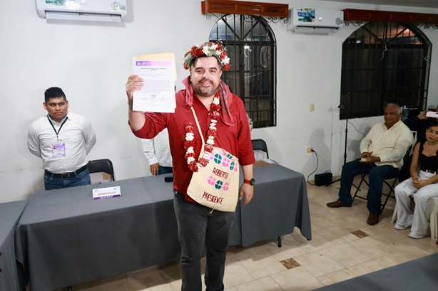 Rompe Roberto San Román con cacicazgo panista en Tantoyuca