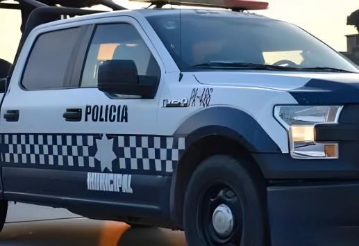 Abuelito toma la puerta falsa en Minatitlán; se trataría de conocido músico