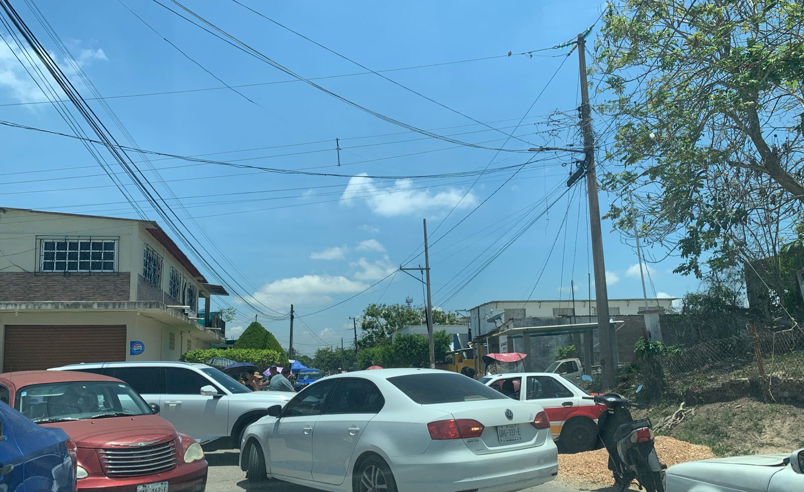 Entrada y salida en primaria de Agua Dulce, un riesgo