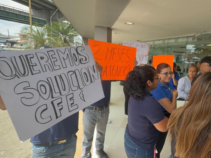 Empresas de energía solar protestan contra CFE en Poza Rica (+Video)