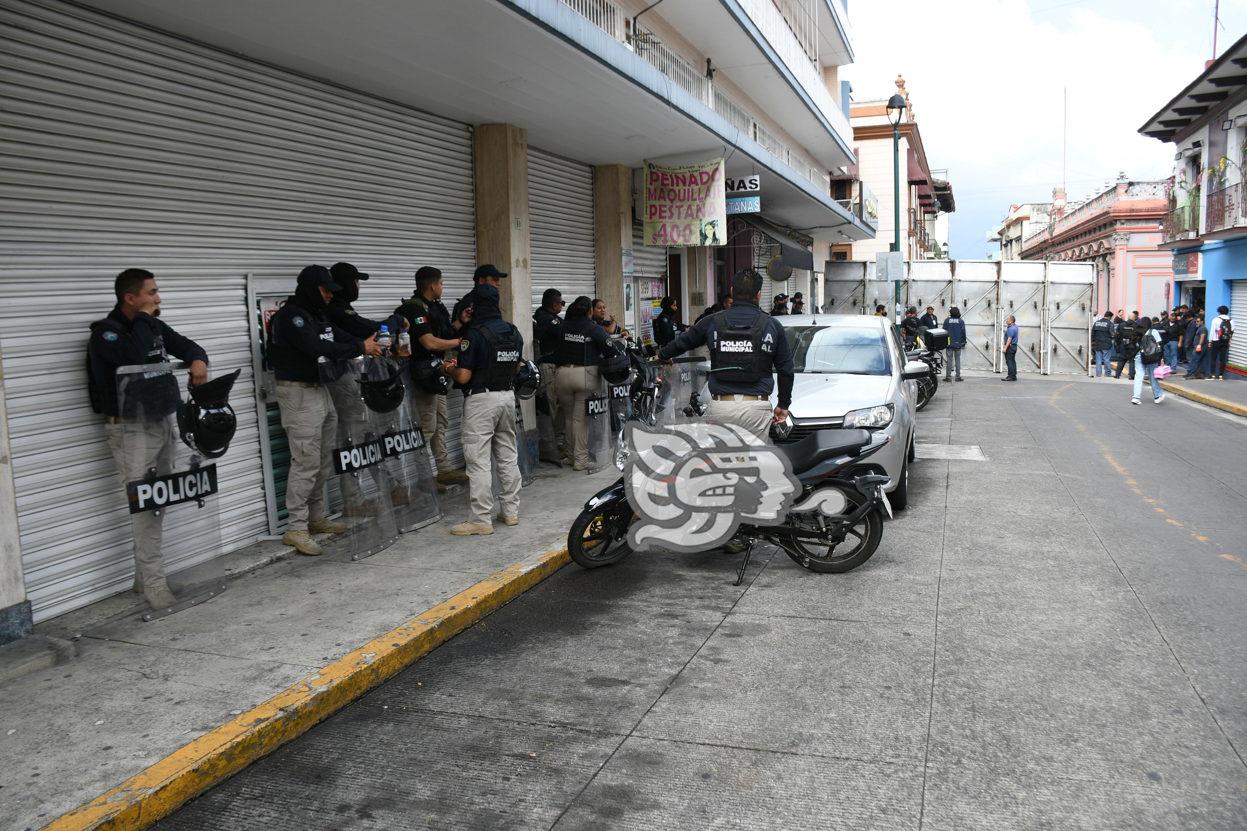 Blindan bodega del OPLE y la SSP, previo a conteo de Papantla y Poza Rica (+VIDEO)