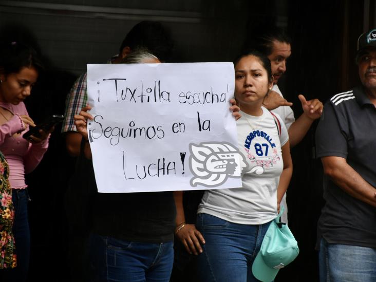 Habitantes de Tuxtilla llegan a protestar al OPLE (+VIDEO)