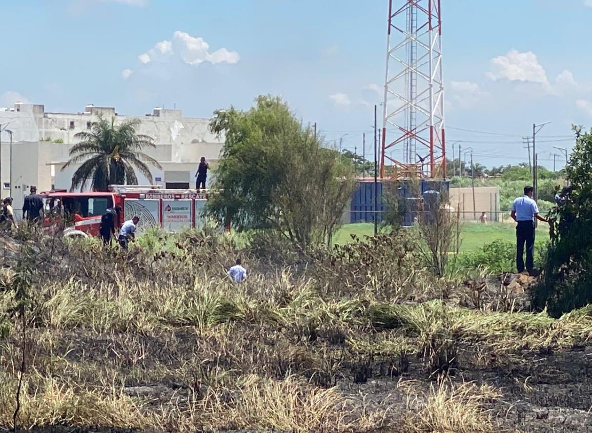 Incendio cerca de hospital naval moviliza a PC y la Marina en Coatzacoalcos