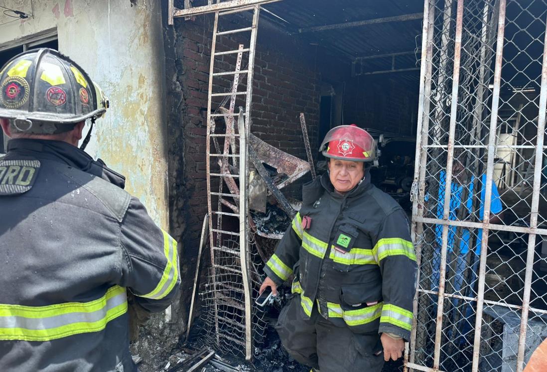 Se incendia taller y vivienda en la colonia Chapultepec de Veracruz
