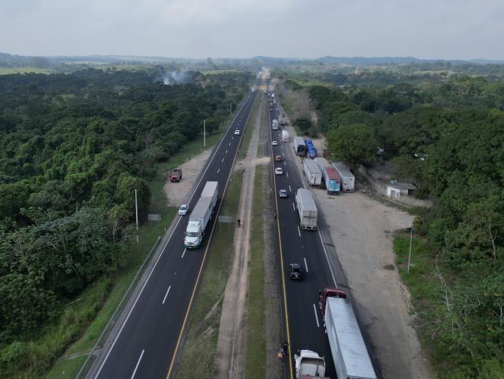 Permanece sin reinstalar retén del INM en tramo federal Las Choapas-Coatzacoalcos