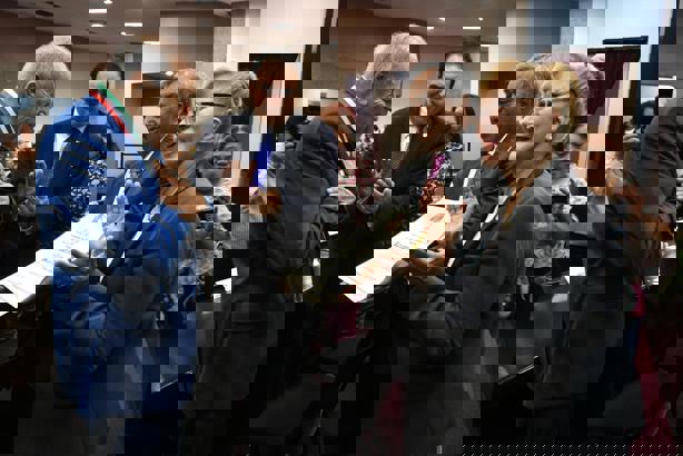 Entregan reconocimiento al periodista José Robles Martínez por trayectoria de Imagen de Veracruz | VIDEO