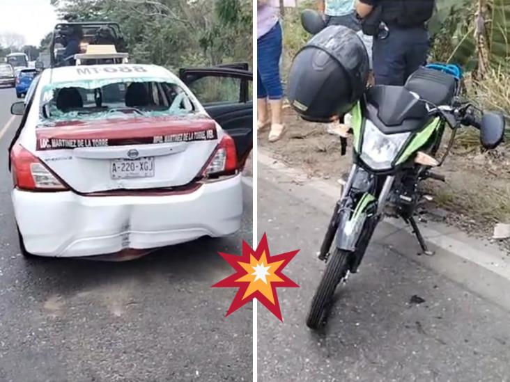 Motociclista choca contra taxi en la carretera Amozoc-Nautla