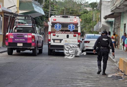 Hombre herido de bala durante persecución en Poza Rica