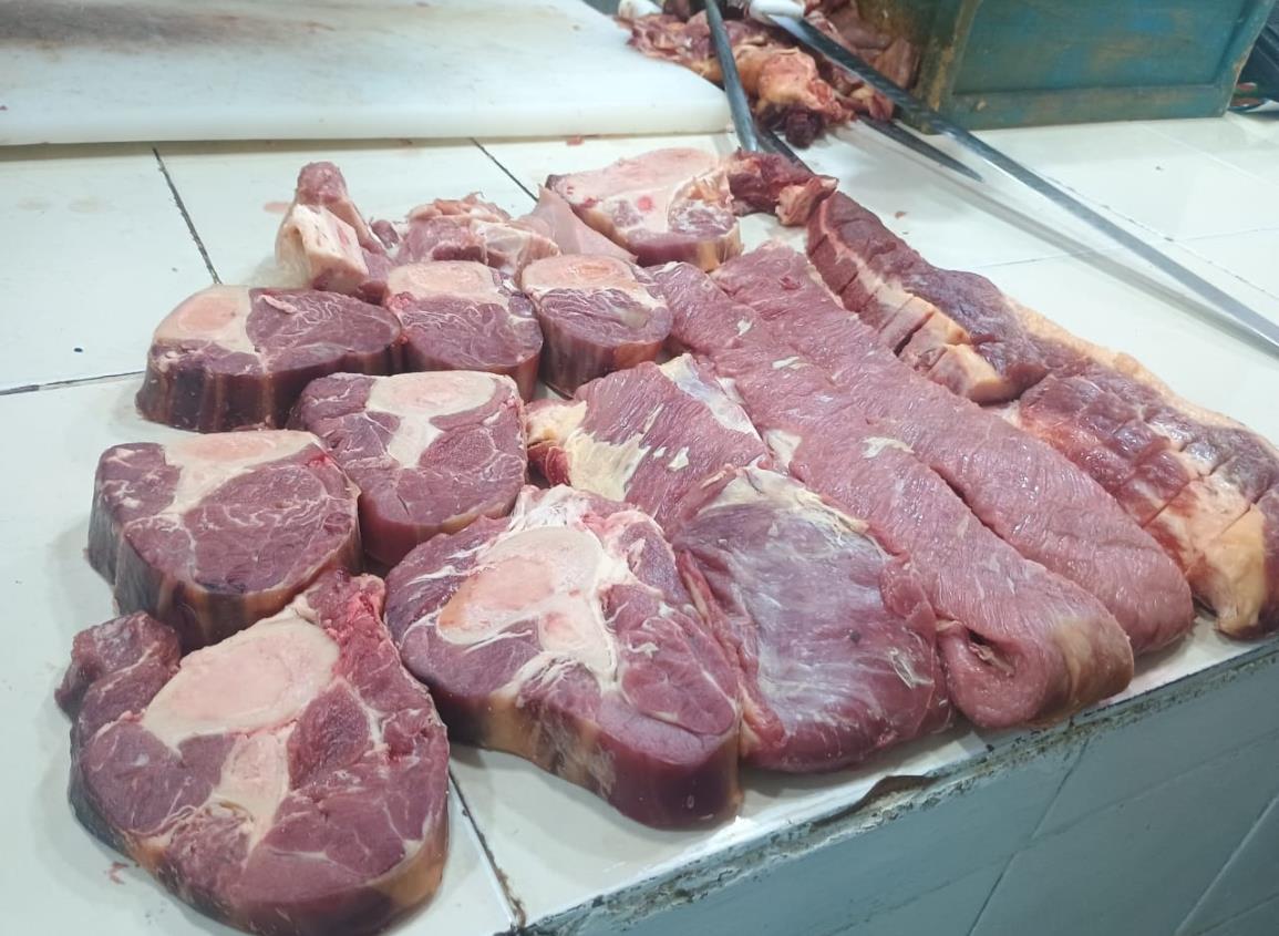 Bajan ventas de carniceros ante imparable aumento de precios en Nanchital