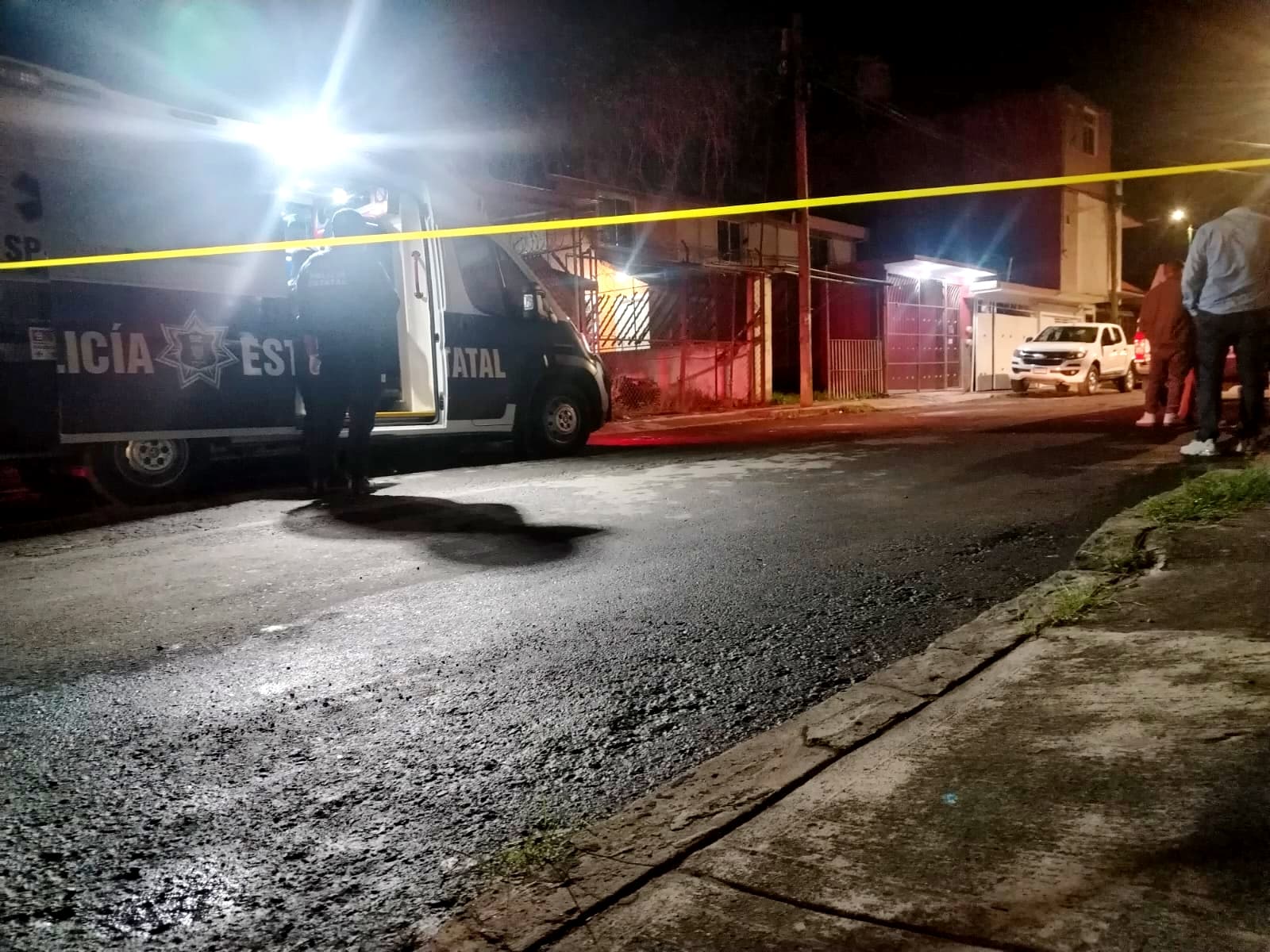 En fraccionamiento Lomas Verdes, de Xalapa, hallan cuerpo en avanzada descomposición