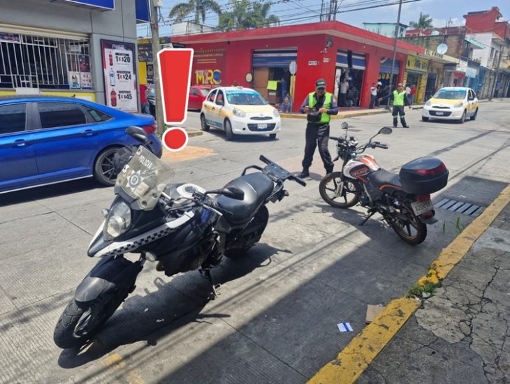 Chocan dos motos en el centro de Córdoba; hay dos lesionados, entre ellos un menor