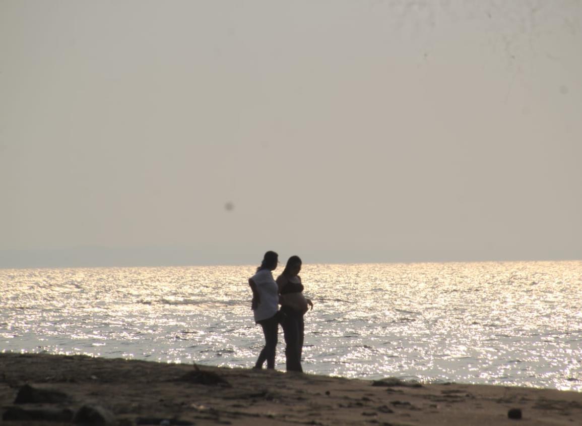 Sin cesar el calor en Coatzacoalcos; domingo con sensación de 44 grados