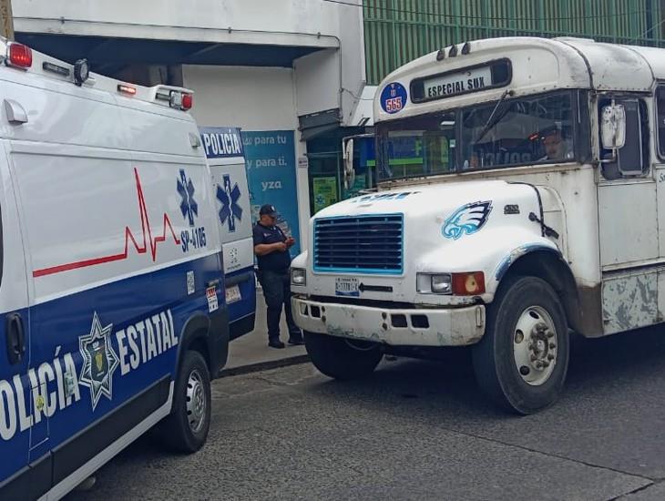 Xalapa: chofer se marea y detiene autobús con todo y pasaje en Los Sauces