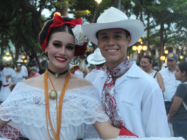 Se llevó a cabo la actividad cultural ´Qué todos bailen su son´, en la avenida Independencia