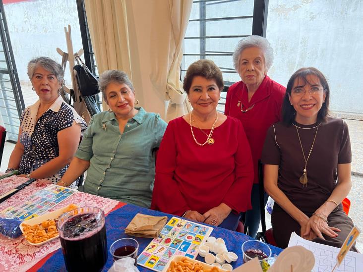 Socias de la MRP Coatepec realizan el evento benéfico ´Tarde de Lotería´