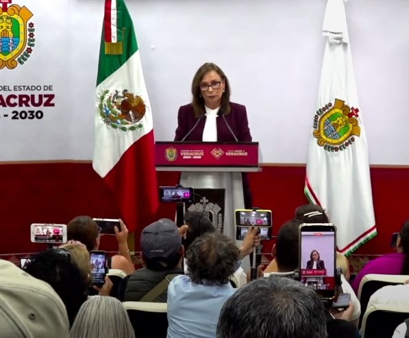"Yo sí termino mis obras", dice Rocío Nahle sobre su antecesor Cuitláhuac García