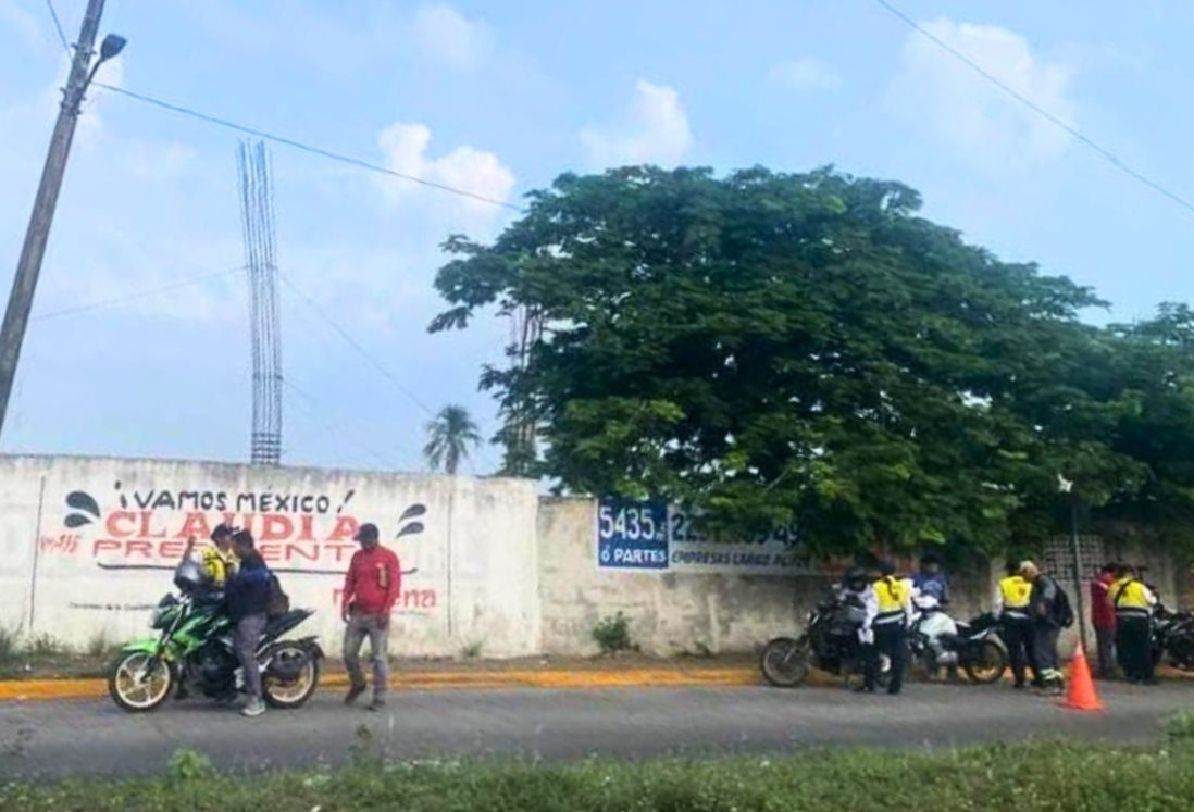 Retenes de tránsito de Veracruz generan caos vial y molestia entre conductores