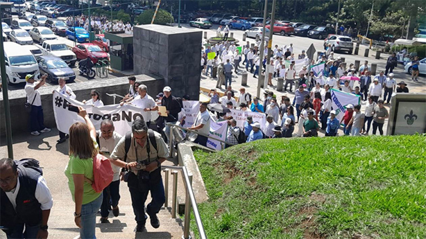 Universidad Veracruzana abre consulta sobre prórroga del rector Martín Aguilar