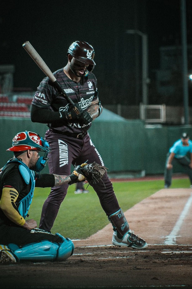 Se pone El Águila adelante en la serie ante Algodoneros