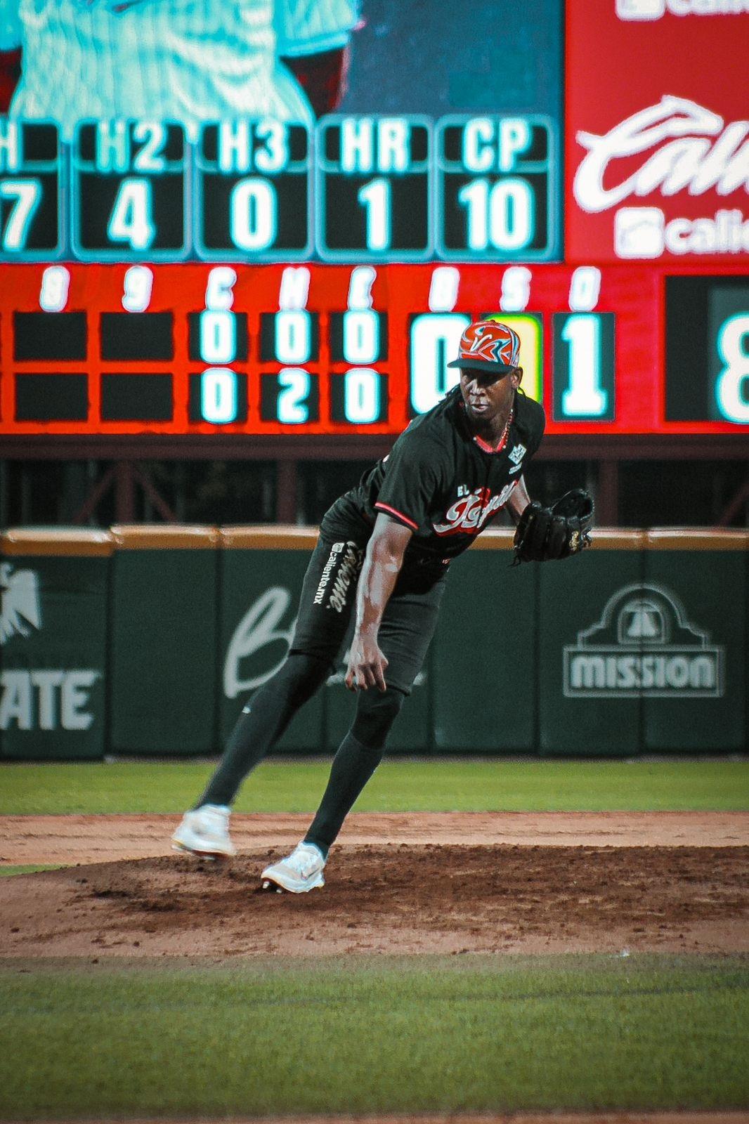 Se pone El Águila adelante en la serie ante Algodoneros