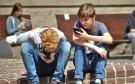 ¡Estudio confirma! Niños con más tiempo frente a pantallas desarrollan más problemas emocionales