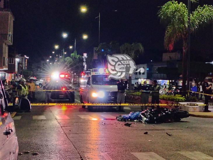 Muere joven motociclista tras ser atropellado en Río Blanco; el responsable huyó (+Video)