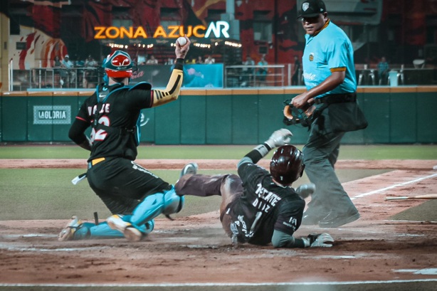 Pierde El Águila juego y serie ante Algodoneros