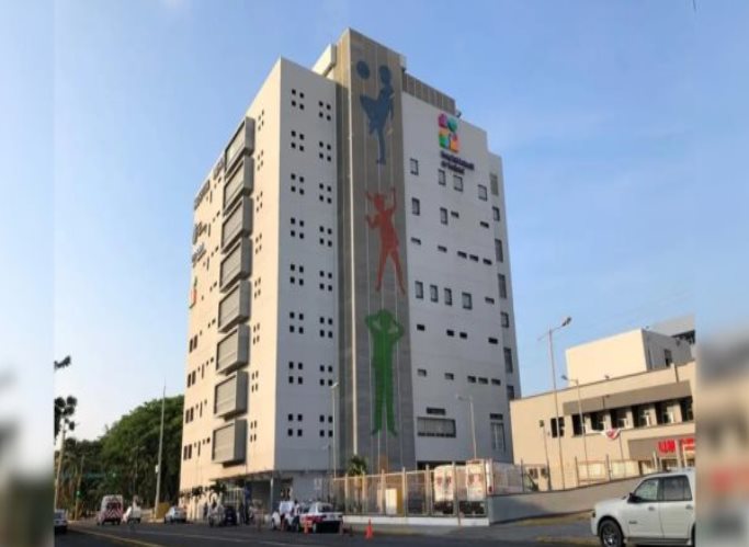 La torre pediátrica, otra vez