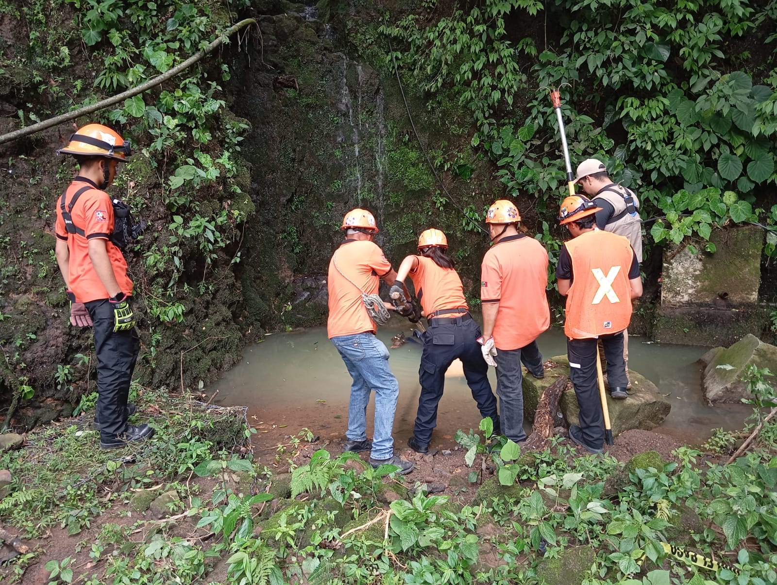 Hallan sin vida a un hombre en la poza de San Juan, en Jilotepec
