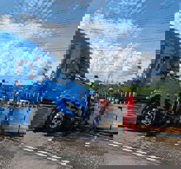 Doble accidente en la autopista Córdoba-Veracruz, paralizan la circulación