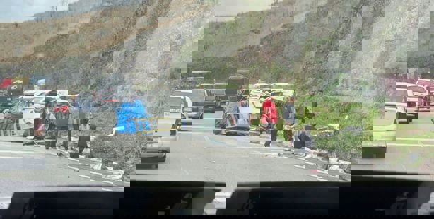 Doble accidente por llovizna en la autopista Orizaba-Puebla; dos lesionados