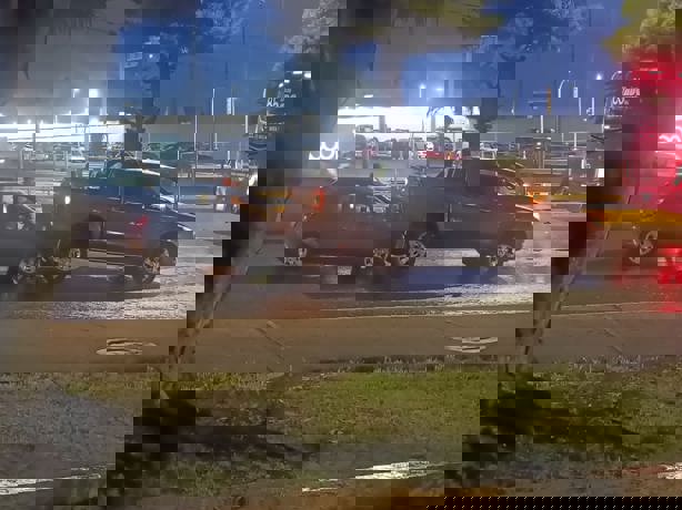 Error al volante provoca un efecto dominó vial en avenida de Xalapa