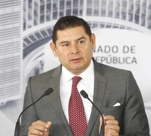 Aprueban la llamada ley censura en Puebla; insultos en redes se castigarían hasta con 3 años de prisión