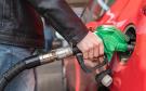 ¿A qué hora es mejor cargar gasolina y por qué? Esto dicen los expertos al respecto