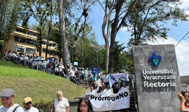 Rocío Nahle llama a la UV a resolver la polémica sobre la prórroga del rector Martín Aguilar
